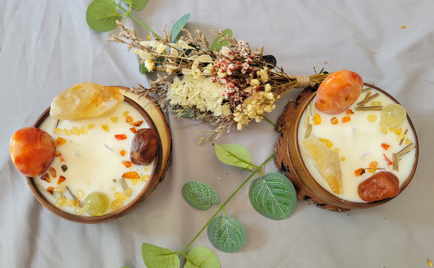 Acacia Bowl Soy Candles with Carnelian and Citrine